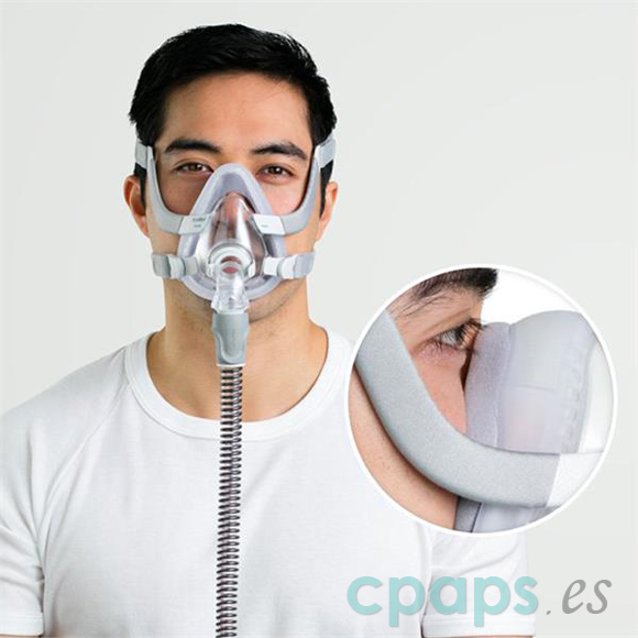 Fotografía de terapia CPAP utilizando la máscara AirTouch F20 de Resmed